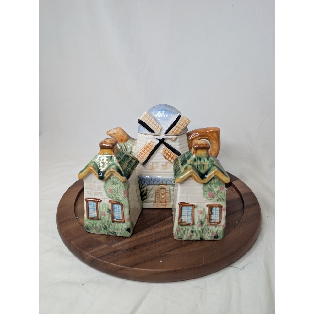 Made In Japan Vintage Windmill Salt Pepper Tea Pot Set No Corks